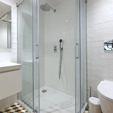 Flh Downtown Гостевой дом