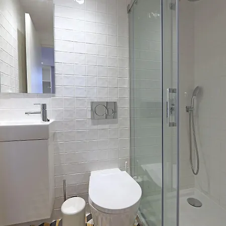 Flh Downtown 3* פורטו