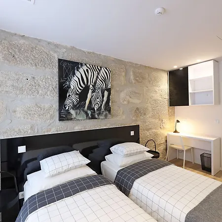 Pensión Flh Downtown 3*