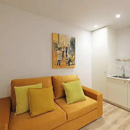 Flh Downtown Pensión 3*