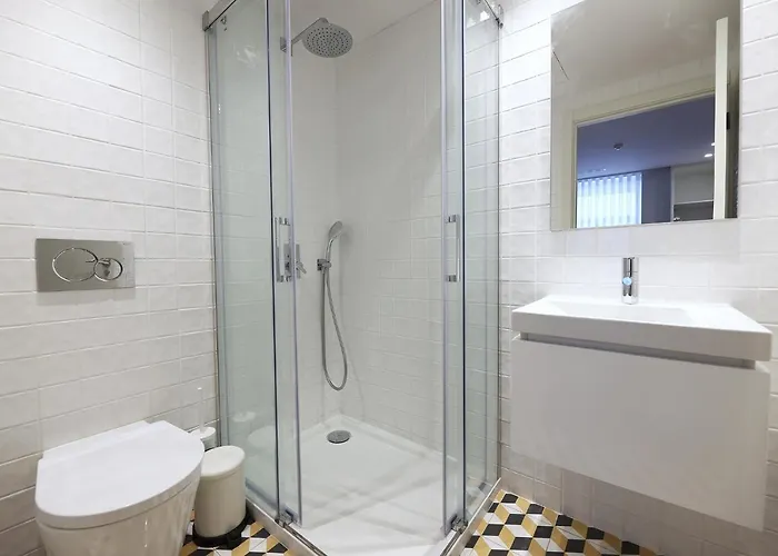 Flh Downtown Гостевой дом 3*