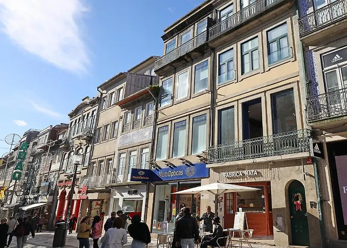 Flh Downtown Гостевой дом 3*