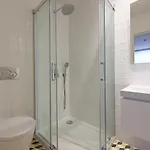 Flh Downtown 3*