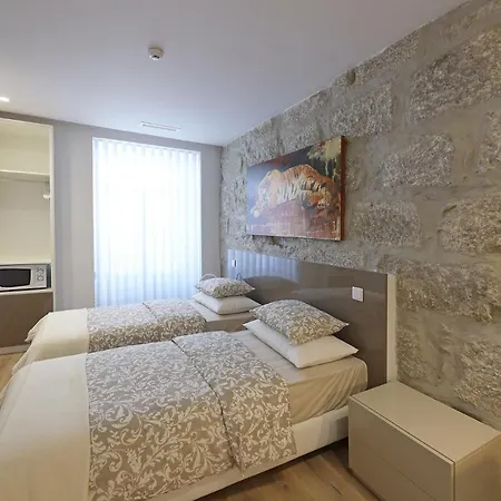Flh Downtown Guest house